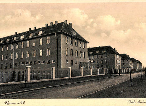 The Damloup-Kaserne seen from Mittelstraße in 1936.