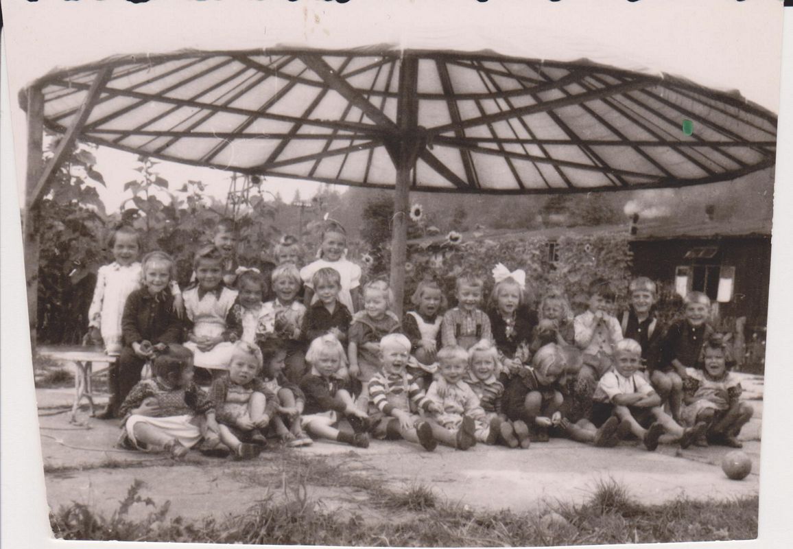 The Söcking camp kindergarten in 1951.